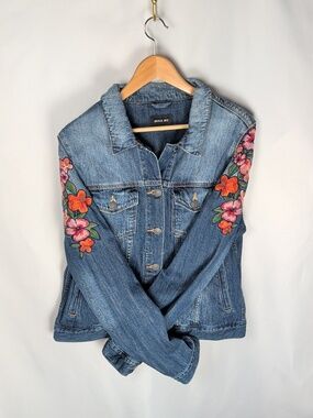 Miss Me 100% Cotton Floral Embroidered Denim Jacket L